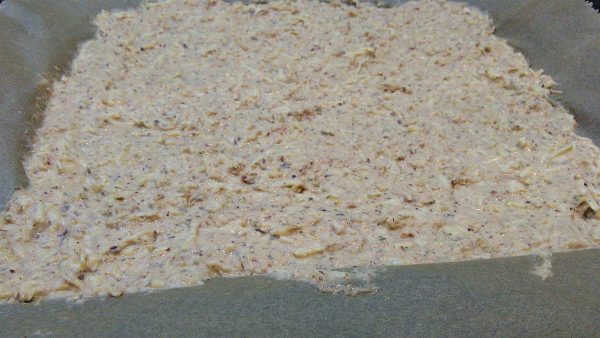 Tuna Cheese Crust Spread on Tray