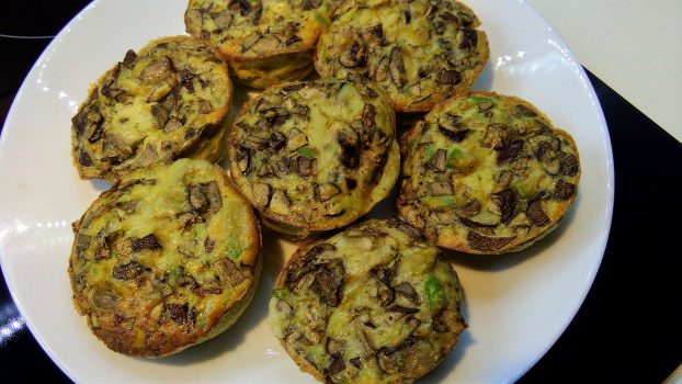 Egg Muffins with Avocado & Mushrooms